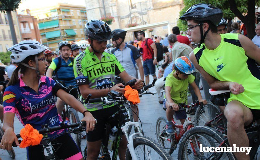 Galería: Casi 300 aficionados al MTB participaron anyer en la Ruta Nocturna en Bicicleta