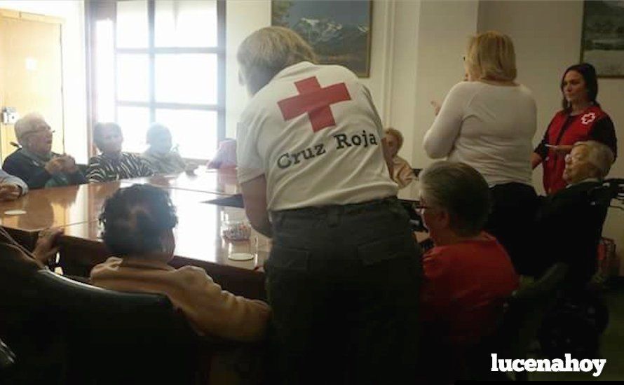  Uno de los talleres. Foto: Cruz Roja Lucena 