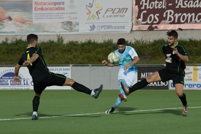 Galería: Presentación del Ciudad de Lucena y partido frente al Antequera (0-1)