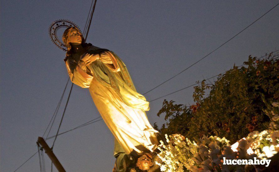 Galería: La joven cuadrilla de Jesús Servián Rueda procesiona la imagen de la Virgen de las Vegas