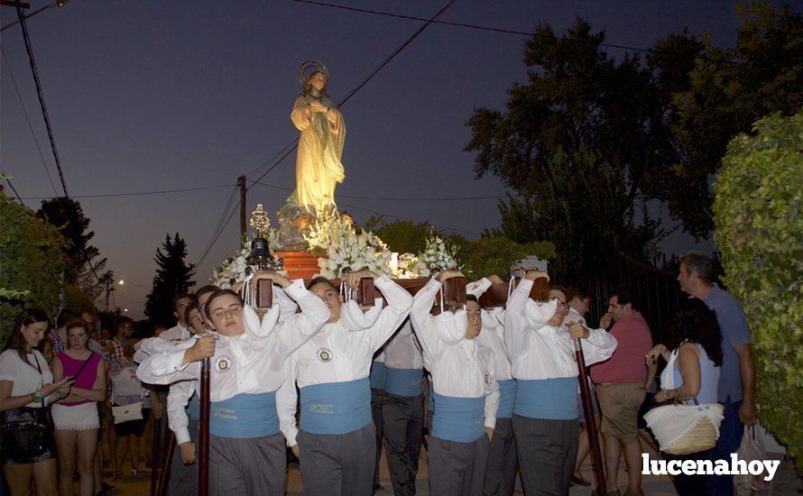 Galería: La joven cuadrilla de Jesús Servián Rueda procesiona la imagen de la Virgen de las Vegas