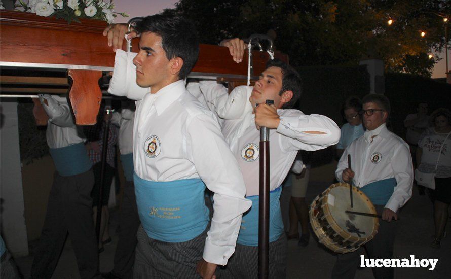 Galería: La joven cuadrilla de Jesús Servián Rueda procesiona la imagen de la Virgen de las Vegas Galería: La joven cuadrilla de Jesús Servián Rueda procesiona la imagen de la Virgen de las Vegas
