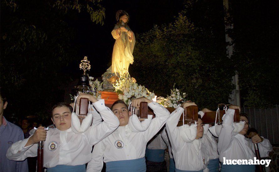 Galería: La joven cuadrilla de Jesús Servián Rueda procesiona la imagen de la Virgen de las Vegas