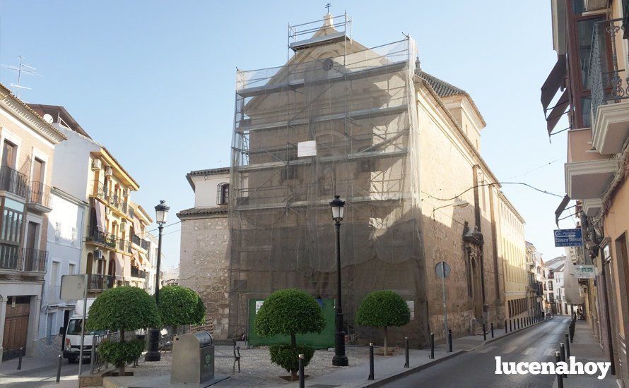 Obras de restauracio?n de la fachada de La Puri?sima