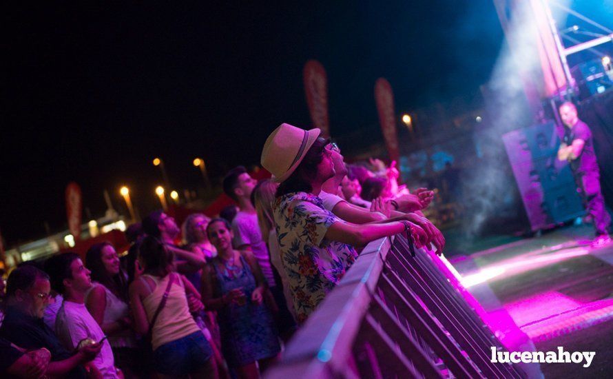 Galería: Buen ambiente y mucha fiesta en la primera jornada del Chanclas Festival