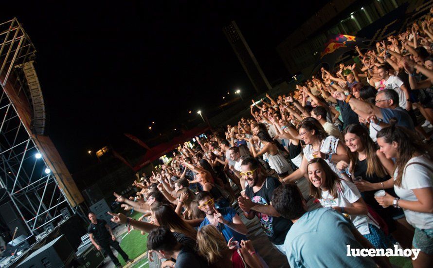 Galería: Buen ambiente y mucha fiesta en la primera jornada del Chanclas Festival