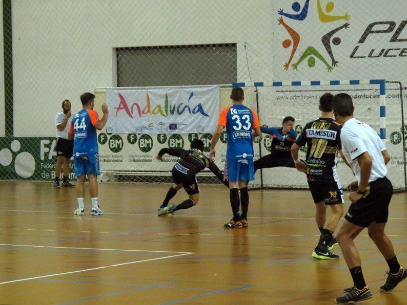 Galería: Final de la XXI Copa de Andalucía sénior de balonmano en el Pabellón Polideportivo