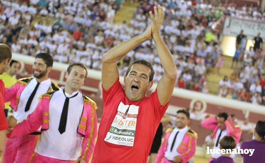 Galería: Más de cinco mil personas llenaron el Coso de los Donceles para ver ganar el Gran Prix por tercera vez al equipo "El Lápiz" Galería: Más de cinco mil personas llenaron el Coso de los Donceles para ver ganar el Gran Prix por tercera vez al equipo "El Lápiz"