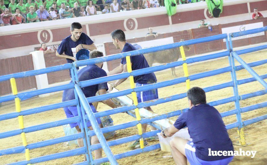 Galería: Más de cinco mil personas llenaron el Coso de los Donceles para ver ganar el Gran Prix por tercera vez al equipo "El Lápiz" Galería: Más de cinco mil personas llenaron el Coso de los Donceles para ver ganar el Gran Prix por tercera vez al equipo "El Lápiz"