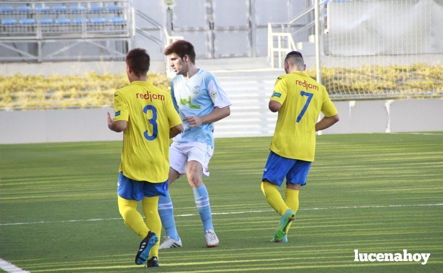 Galería: El Ciudad de Lucena se estrena en División de Honor con victoria frente al Conil C.F. (1-0) Galería: El Ciudad de Lucena se estrena en División de Honor con victoria frente al Conil C.F. (1-0)