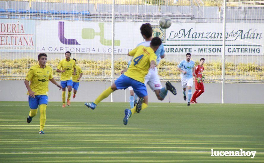 Galería: El Ciudad de Lucena se estrena en División de Honor con victoria frente al Conil C.F. (1-0)