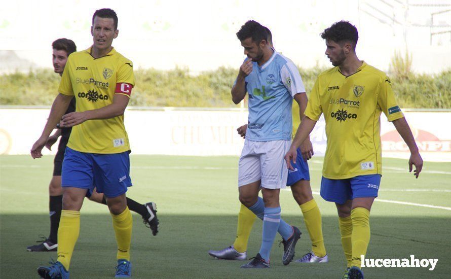 Galería: El Ciudad de Lucena se estrena en División de Honor con victoria frente al Conil C.F. (1-0)