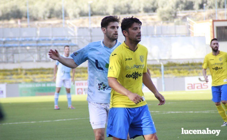 Galería: El Ciudad de Lucena se estrena en División de Honor con victoria frente al Conil C.F. (1-0)