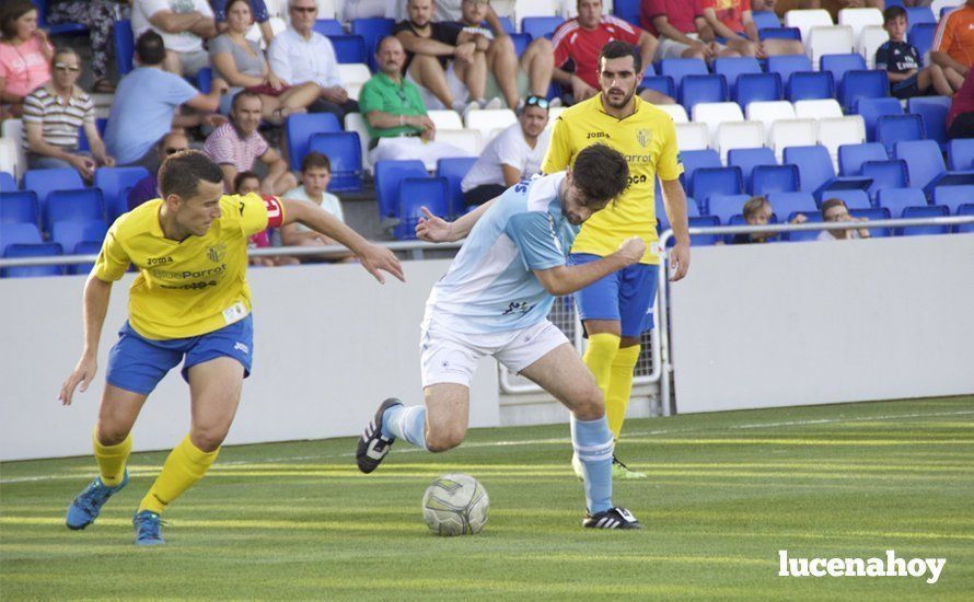 Galería: El Ciudad de Lucena se estrena en División de Honor con victoria frente al Conil C.F. (1-0) Galería: El Ciudad de Lucena se estrena en División de Honor con victoria frente al Conil C.F. (1-0)