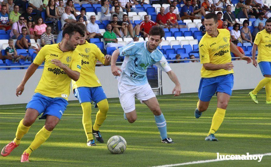 Galería: El Ciudad de Lucena se estrena en División de Honor con victoria frente al Conil C.F. (1-0)