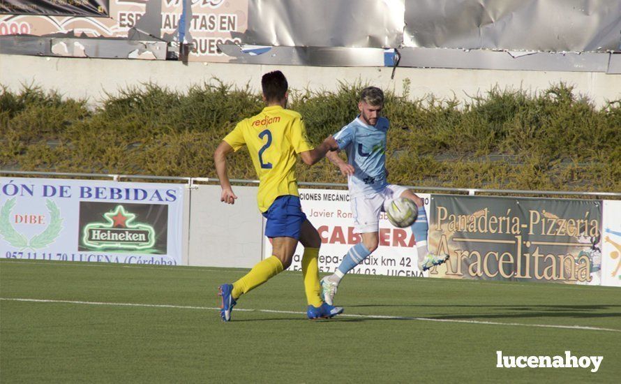 Galería: El Ciudad de Lucena se estrena en División de Honor con victoria frente al Conil C.F. (1-0)