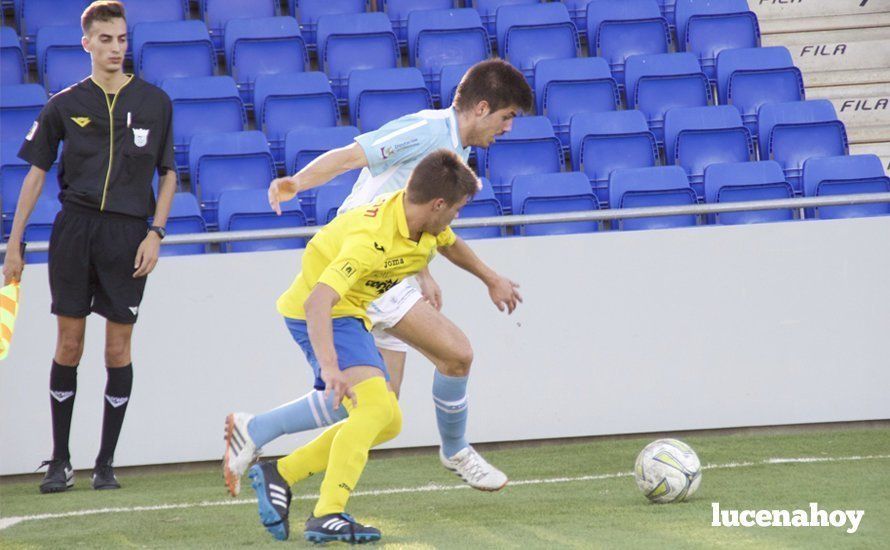 Galería: El Ciudad de Lucena se estrena en División de Honor con victoria frente al Conil C.F. (1-0)