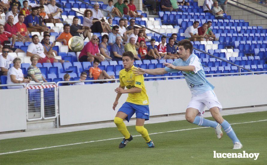 Galería: El Ciudad de Lucena se estrena en División de Honor con victoria frente al Conil C.F. (1-0)