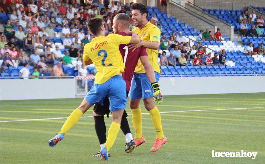 Galería: El Ciudad de Lucena se estrena en División de Honor con victoria frente al Conil C.F. (1-0)