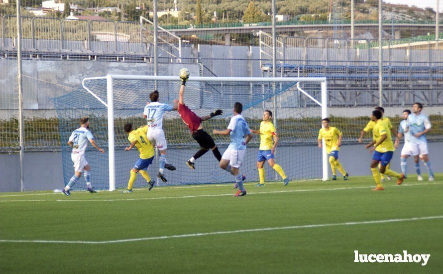 Galería: El Ciudad de Lucena se estrena en División de Honor con victoria frente al Conil C.F. (1-0)