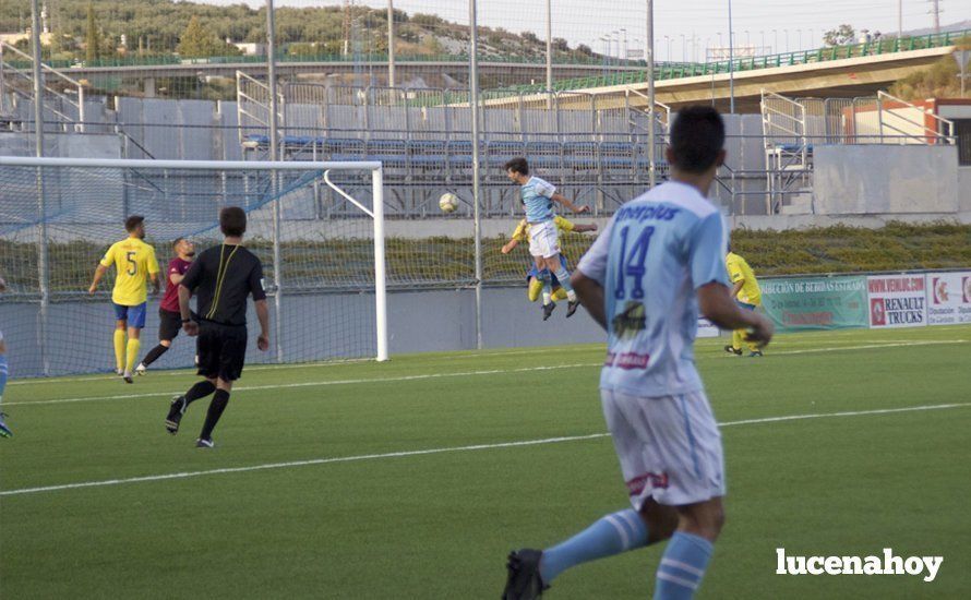 Galería: El Ciudad de Lucena se estrena en División de Honor con victoria frente al Conil C.F. (1-0)