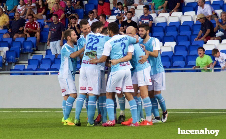 Galería: El Ciudad de Lucena se estrena en División de Honor con victoria frente al Conil C.F. (1-0)