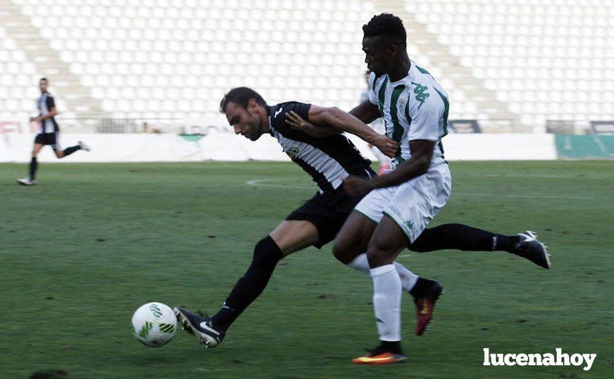  Lance del Córdoba B-Cartagena de esta temporada. FCCARTAGENA.LAVERDAD.ES 