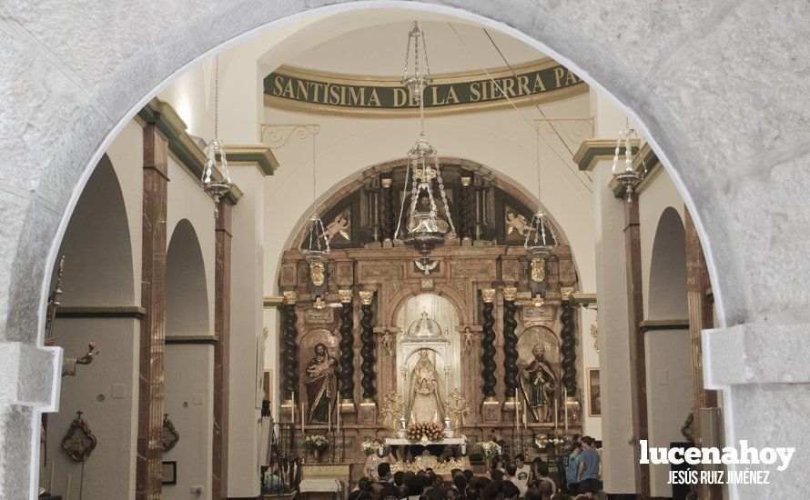 Galería: Cabra: Miles de personas acompañan a la Virgen de la Sierra en la 'Bajá' más calurosa de los últimos años Galería: Cabra: Miles de personas acompañan a la Virgen de la Sierra en la 'Bajá' más calurosa de los últimos años