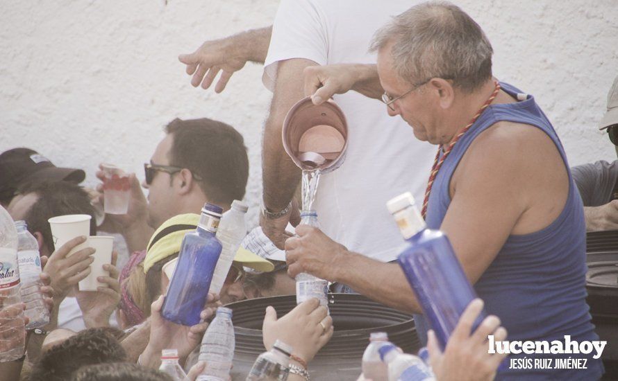 Galería: Cabra: Miles de personas acompañan a la Virgen de la Sierra en la 'Bajá' más calurosa de los últimos años Galería: Cabra: Miles de personas acompañan a la Virgen de la Sierra en la 'Bajá' más calurosa de los últimos años