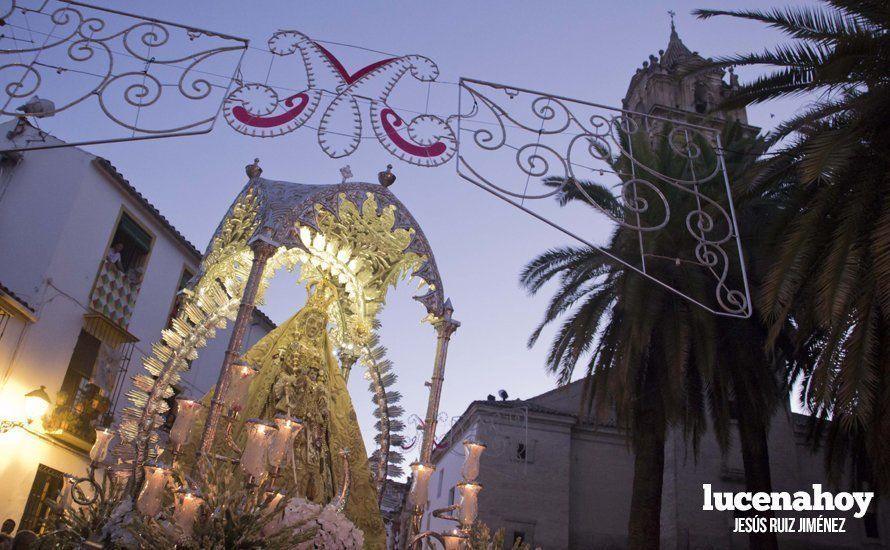 Galería: La Virgen de la Sierra inunda de devoción las calles de Cabra Galería: La Virgen de la Sierra inunda de devoción las calles de Cabra