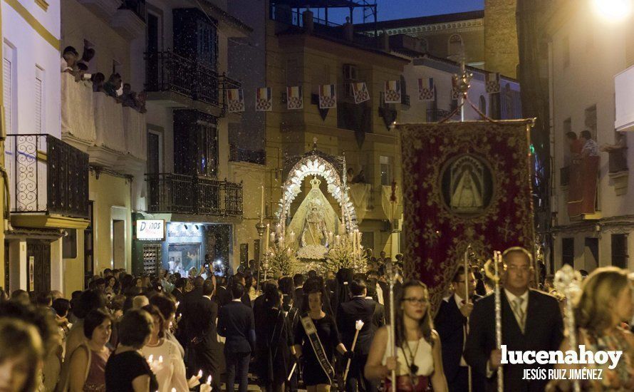 Galería: La Virgen de la Sierra inunda de devoción las calles de Cabra