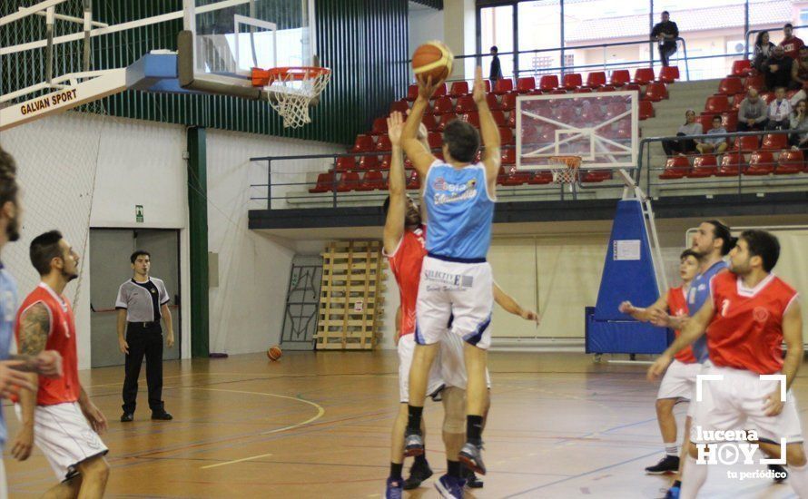 Galería: El Club Baloncesto Ciudad de Lucena obtiene su primer triunfo frente al Montilla (62-51)