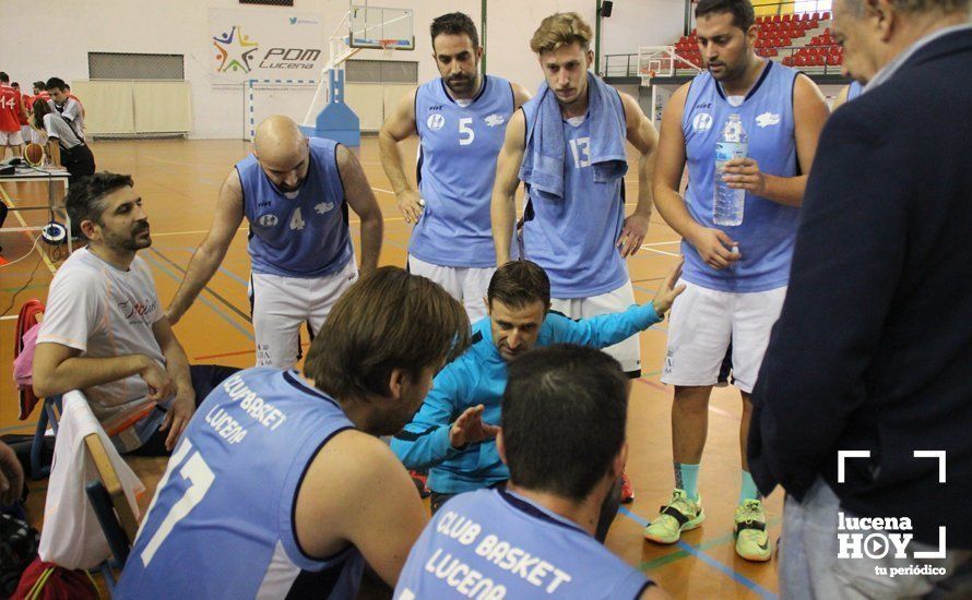 Galería: El Club Baloncesto Ciudad de Lucena obtiene su primer triunfo frente al Montilla (62-51)