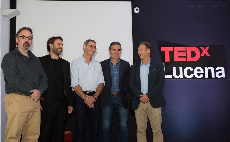  Algunos de los ponentes en esta primera edición de Tedx Lucena 