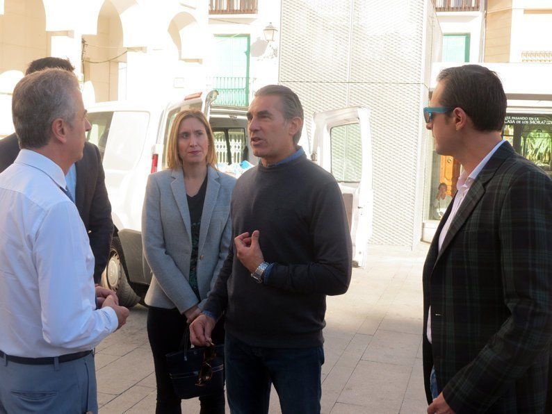 Galería: Sergio Scariolo asiste a la Olimpiada de Dibujo Solidaria y al torneo de baloncesto 3x3