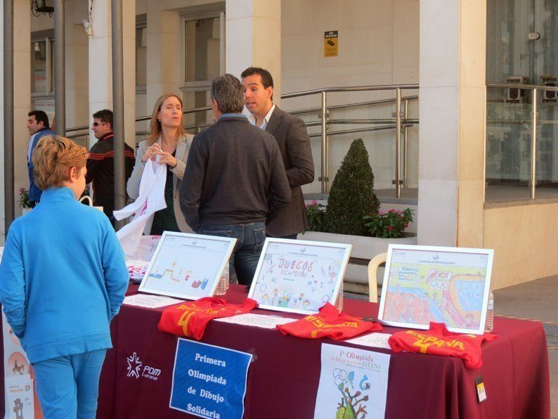 Galería: Sergio Scariolo asiste a la Olimpiada de Dibujo Solidaria y al torneo de baloncesto 3x3