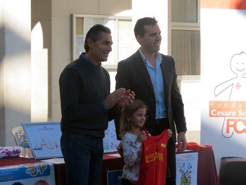 Galería: Sergio Scariolo asiste a la Olimpiada de Dibujo Solidaria y al torneo de baloncesto 3x3