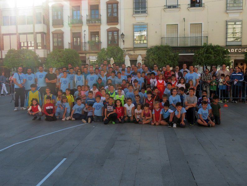 Galería: Sergio Scariolo asiste a la Olimpiada de Dibujo Solidaria y al torneo de baloncesto 3x3