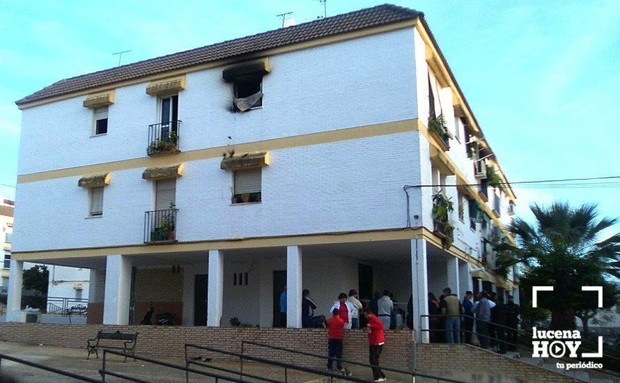 Edificio de los pisos Blas Infante, en los que se ha producido el incendio