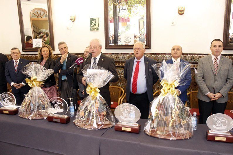 Galería: La Pecera de Dory obtiene el primer premio en el Concurso de Carrozas de la Cabalgata de la Ilusión 2017 Galería: La Pecera de Dory obtiene el primer premio en el Concurso de Carrozas de la Cabalgata de la Ilusión 2017