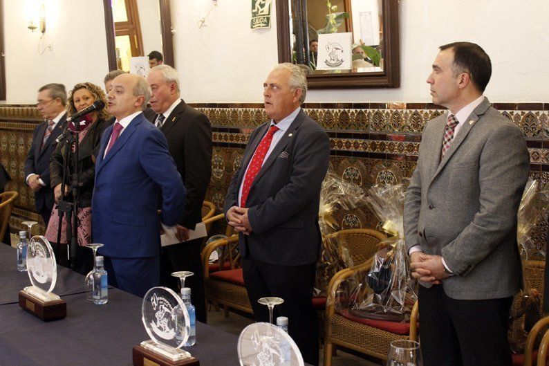 Galería: La Pecera de Dory obtiene el primer premio en el Concurso de Carrozas de la Cabalgata de la Ilusión 2017 Galería: La Pecera de Dory obtiene el primer premio en el Concurso de Carrozas de la Cabalgata de la Ilusión 2017