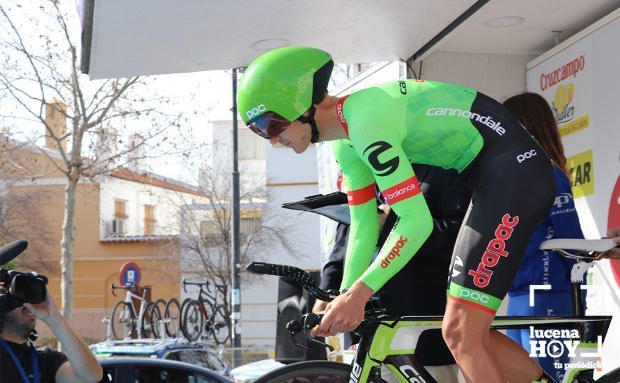 Galería: Lucena vibra al ritmo del pedaleo de los mejores del pelotón internacional: Nuestras cien mejores fotos de la crono de la Vuelta a Andalucía