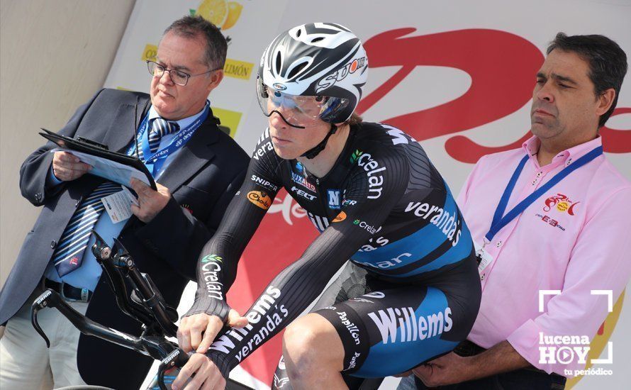 Galería: Lucena vibra al ritmo del pedaleo de los mejores del pelotón internacional: Nuestras cien mejores fotos de la crono de la Vuelta a Andalucía