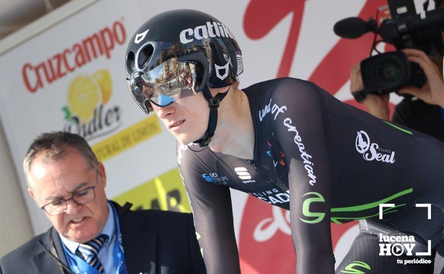 Galería: Lucena vibra al ritmo del pedaleo de los mejores del pelotón internacional: Nuestras cien mejores fotos de la crono de la Vuelta a Andalucía