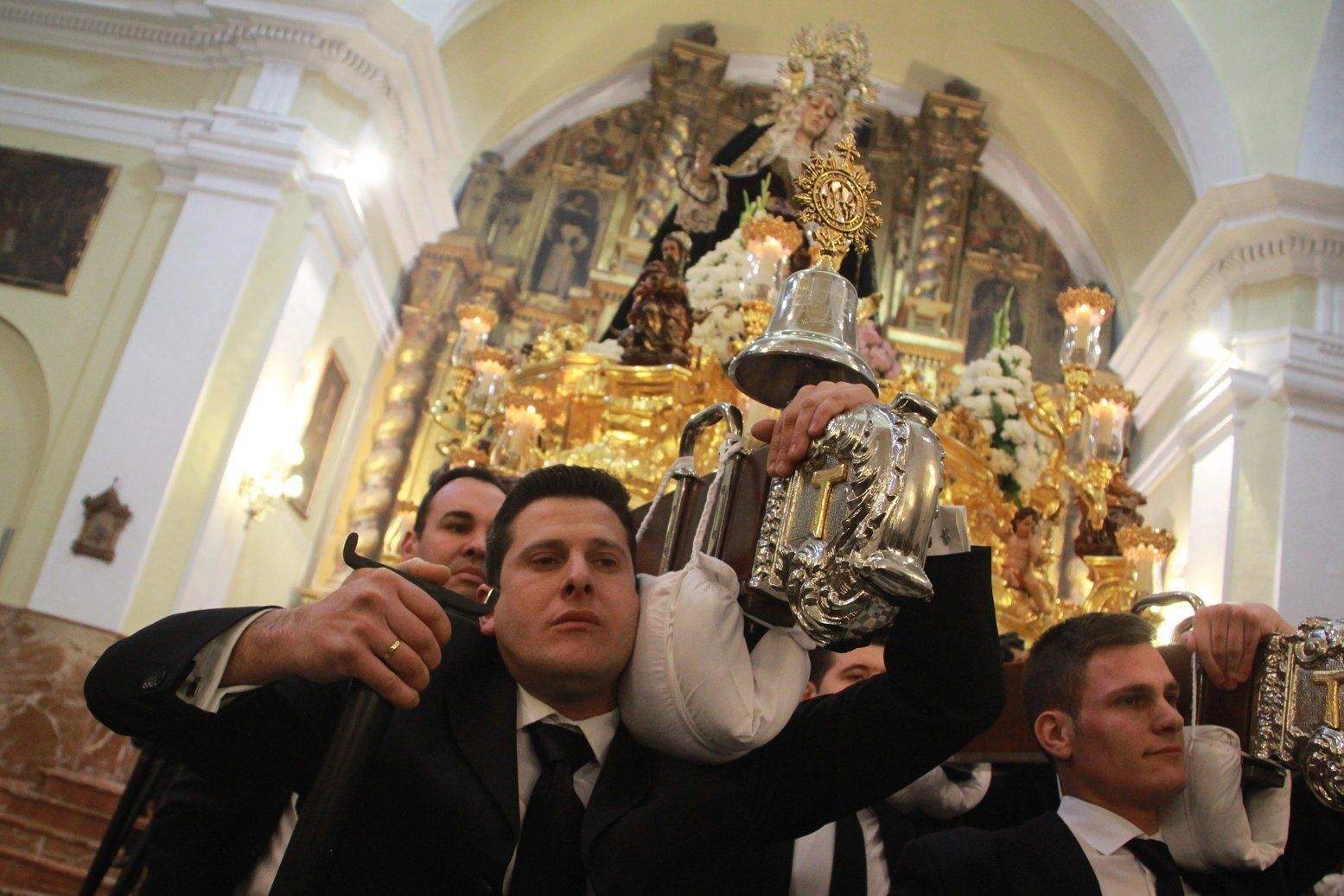 Galería: Las fotos de la procesión extraordinaria de María Stma. de la Pasión y Ánimas con motivo del XXV Aniversario de la Cofradía de Pasión