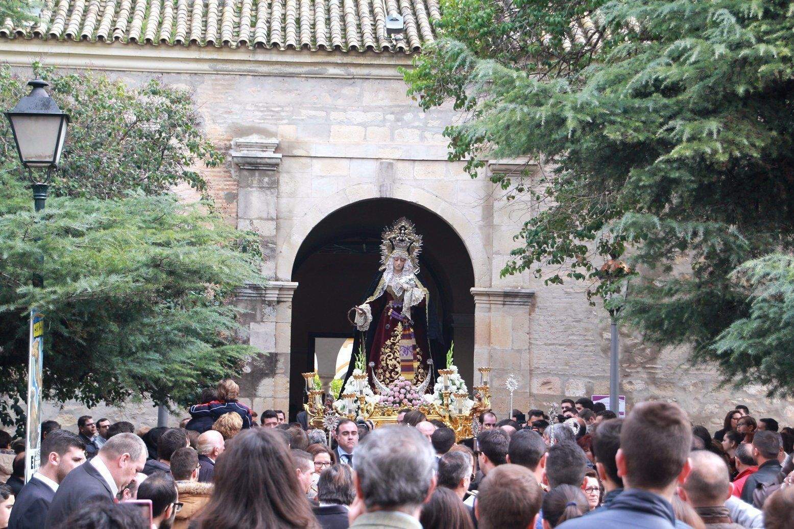 Galería: Las fotos de la procesión extraordinaria de María Stma. de la Pasión y Ánimas con motivo del XXV Aniversario de la Cofradía de Pasión