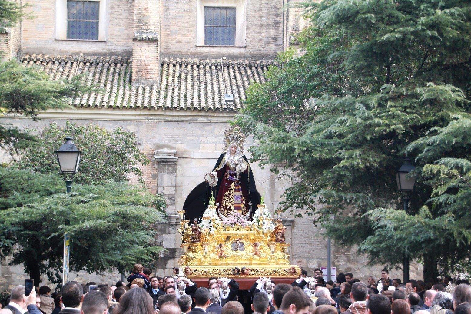 Galería: Las fotos de la procesión extraordinaria de María Stma. de la Pasión y Ánimas con motivo del XXV Aniversario de la Cofradía de Pasión Galería: Las fotos de la procesión extraordinaria de María Stma. de la Pasión y Ánimas con motivo del XXV Aniversario de la Cofradía de Pasión