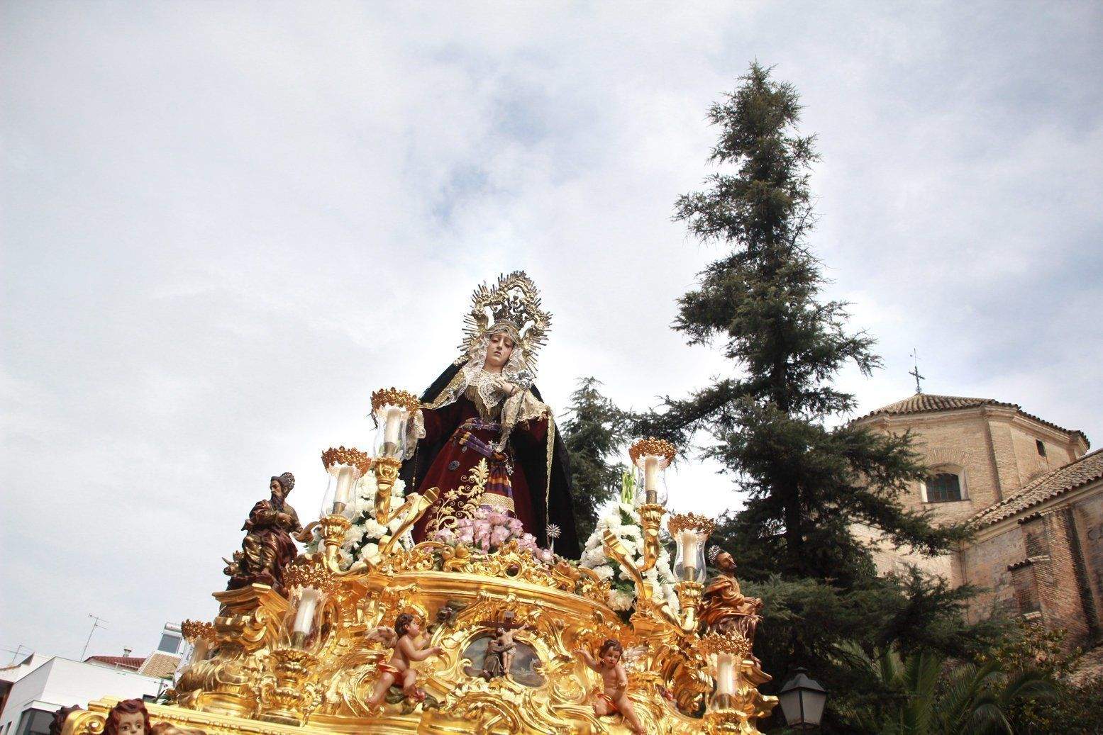 Galería: Las fotos de la procesión extraordinaria de María Stma. de la Pasión y Ánimas con motivo del XXV Aniversario de la Cofradía de Pasión