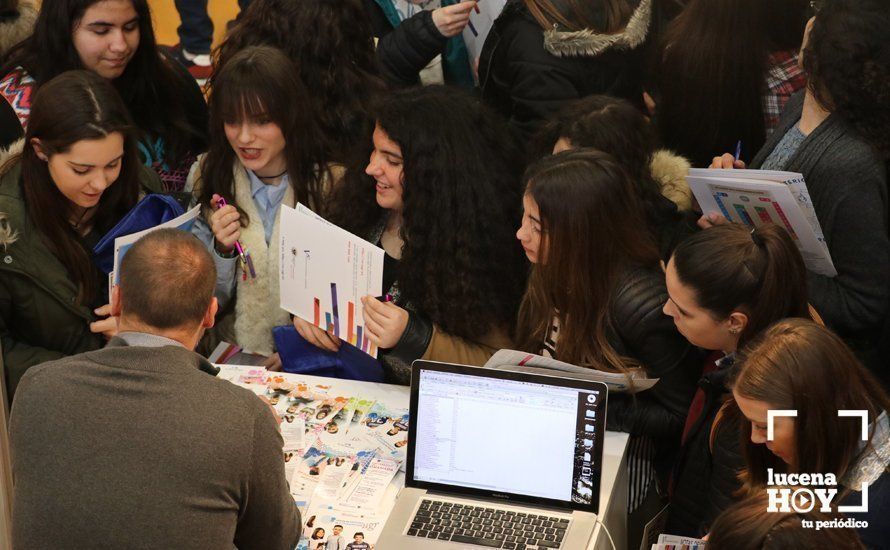 Galería: Formación para todos los gustos: Las fotos de esta primera jornada del Salón del Estudiante de Lucena Galería: Formación para todos los gustos: Las fotos de esta primera jornada del Salón del Estudiante de Lucena