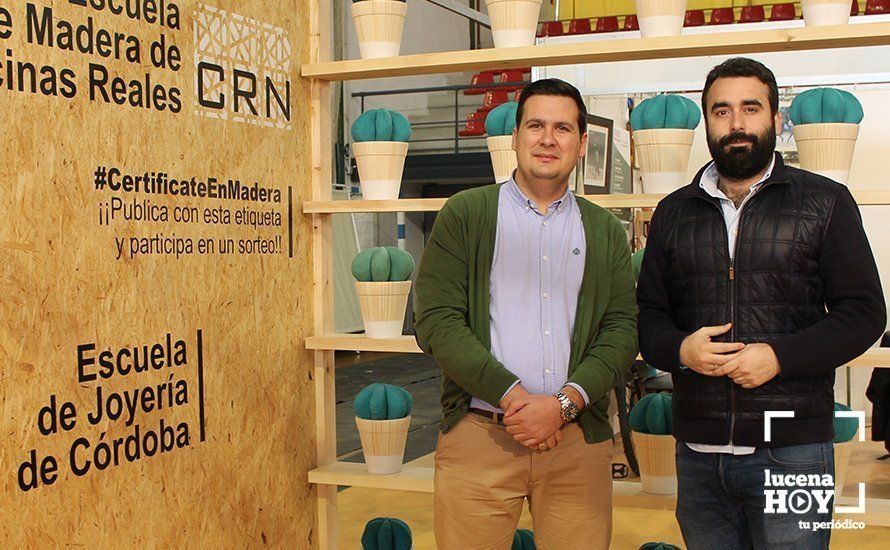  Francisco Adame, junto al coordinador provincial, Alberto Mayoral, hoy en el Salón del Estudiante 